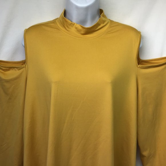 NWT Say What Women Cold Shoulder Tunic 3X - Picture 2 of 5